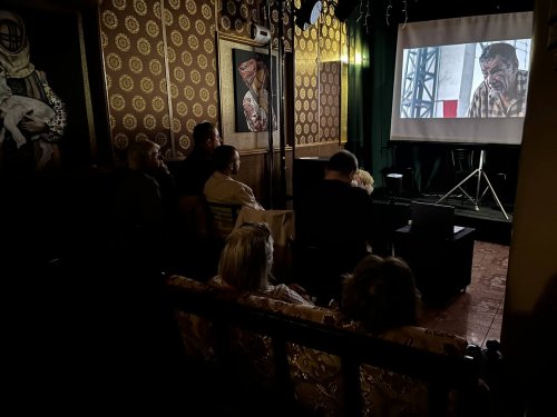 Кінопокази в укритті